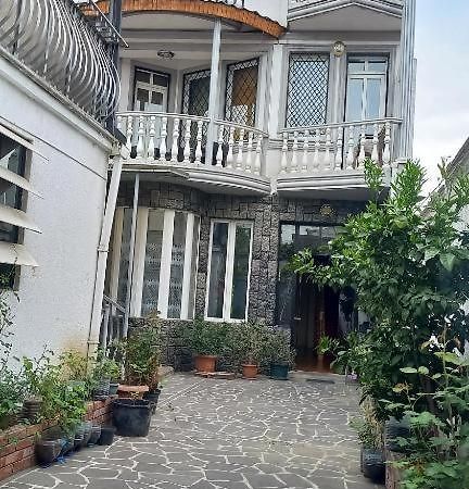 Hotel Mariel Tiflis Exterior foto